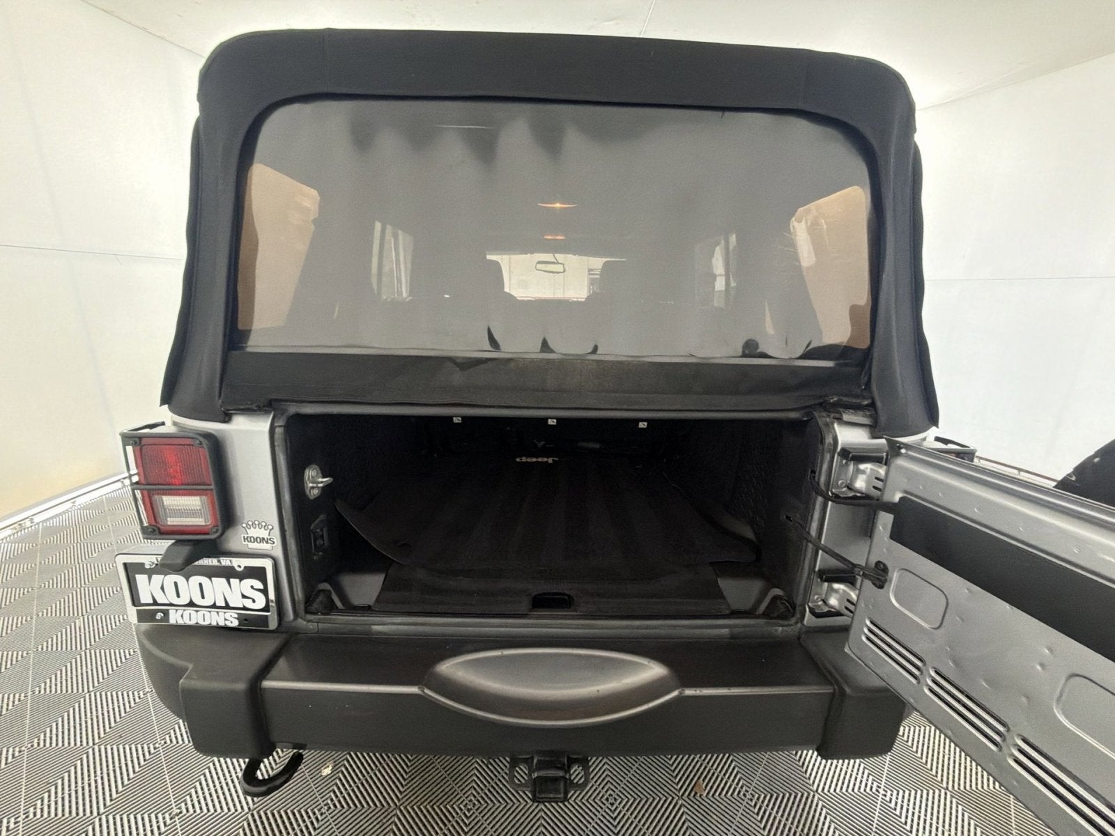 2016 Jeep Wrangler Unlimited Black Bear