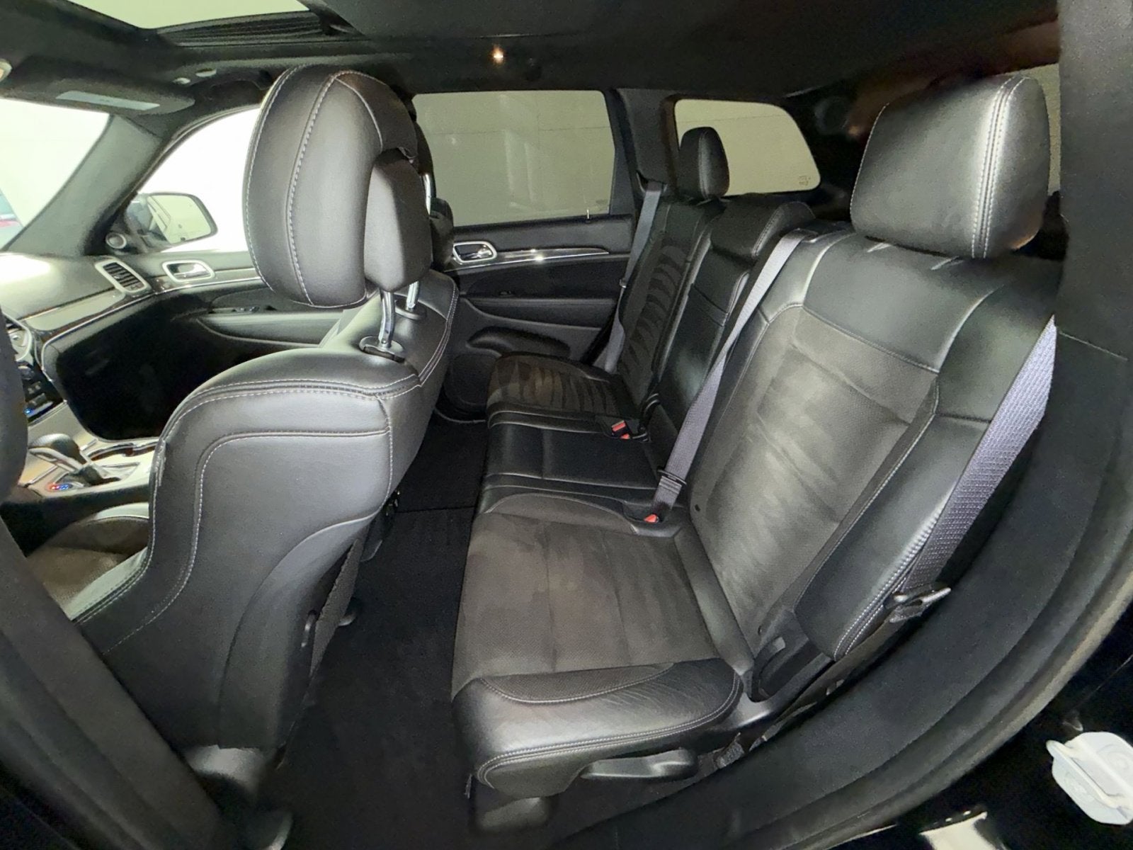 2020 Jeep Grand Cherokee SRT