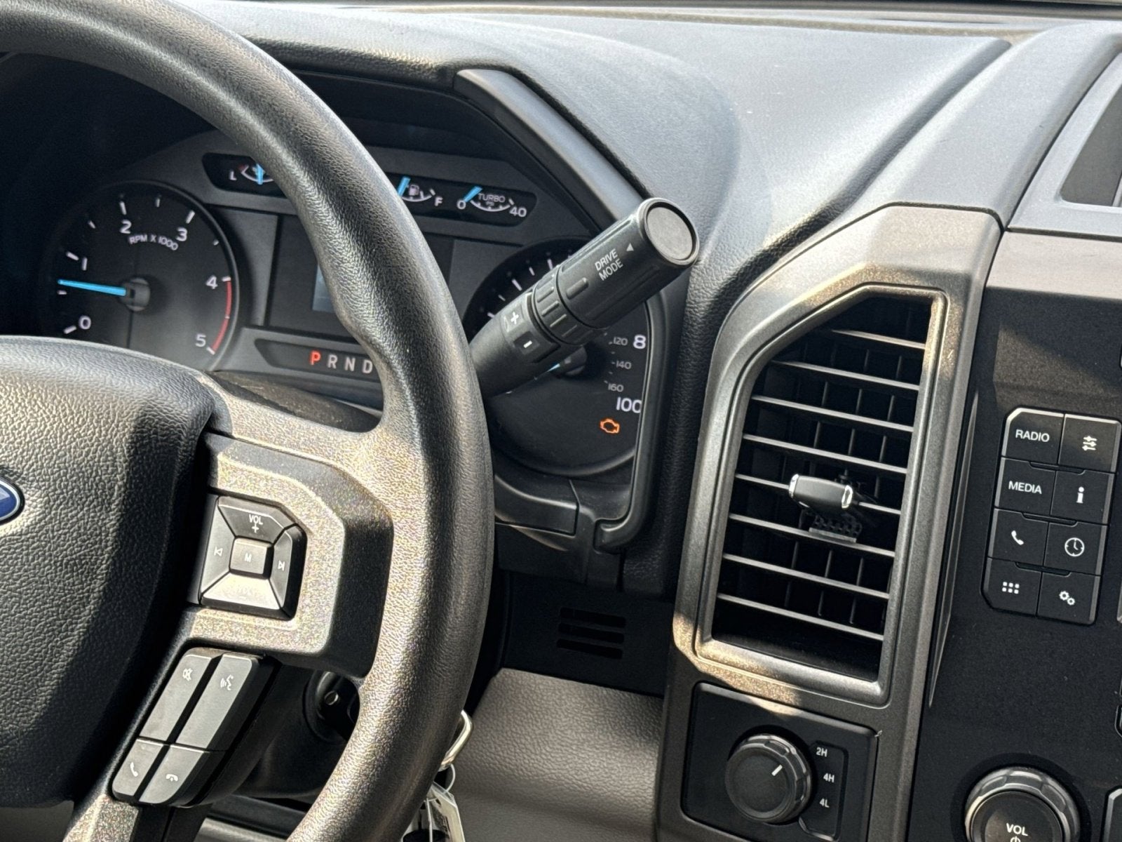 2020 Ford Super Duty F-350 DRW XL