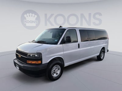 2024 Chevrolet Express Passenger 3500 1LS
