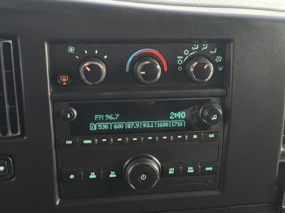 2024 Chevrolet Express Passenger 3500 1LS