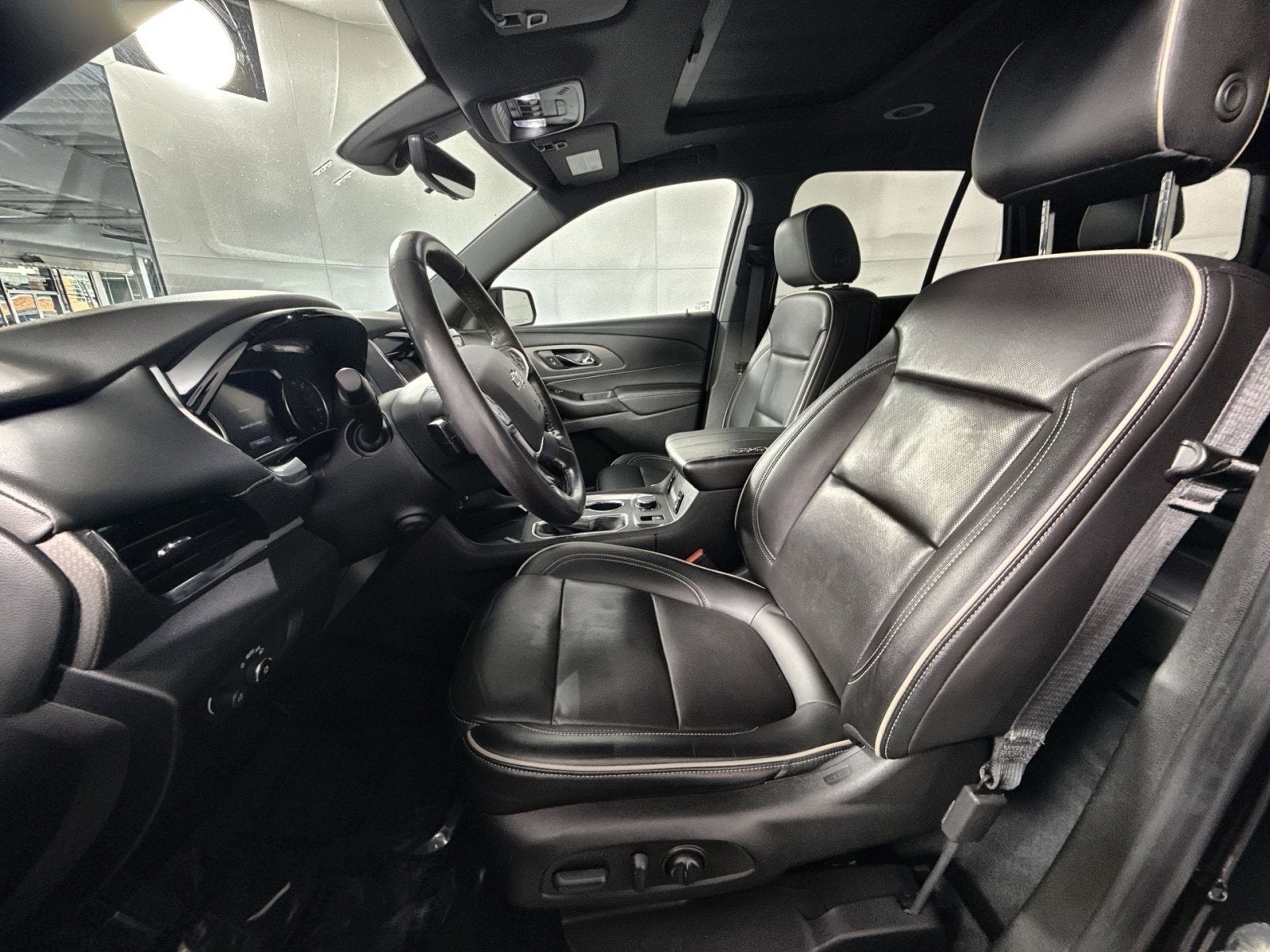 2022 Chevrolet Traverse Premier