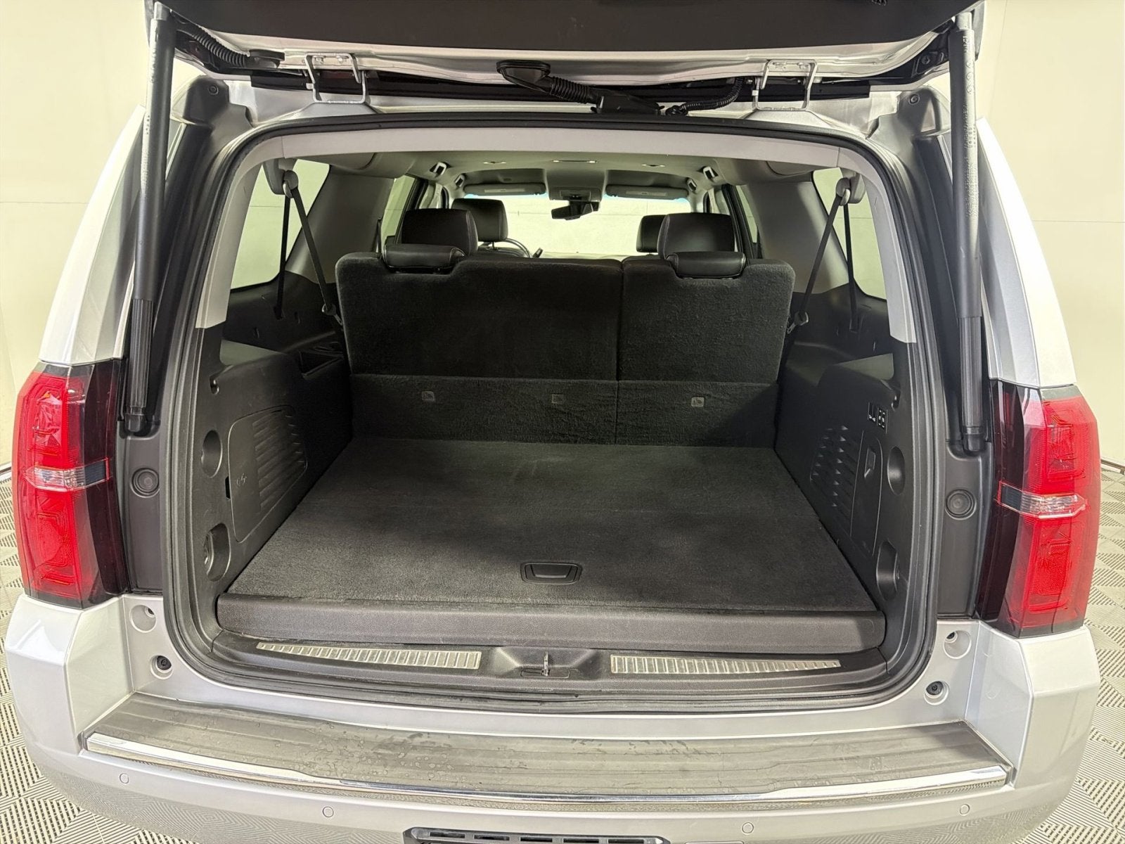 2018 Chevrolet Suburban Premier