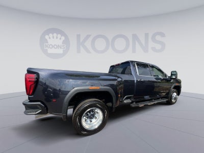 2025 GMC Sierra 3500 HD Denali