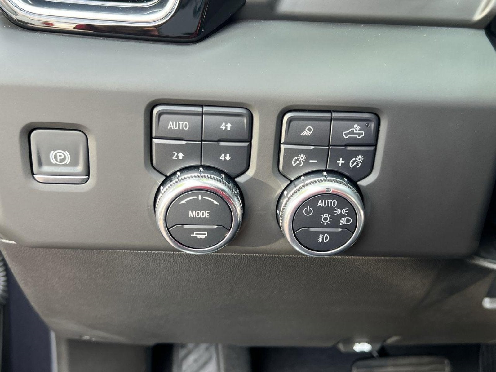 2025 GMC Sierra 3500 HD Denali