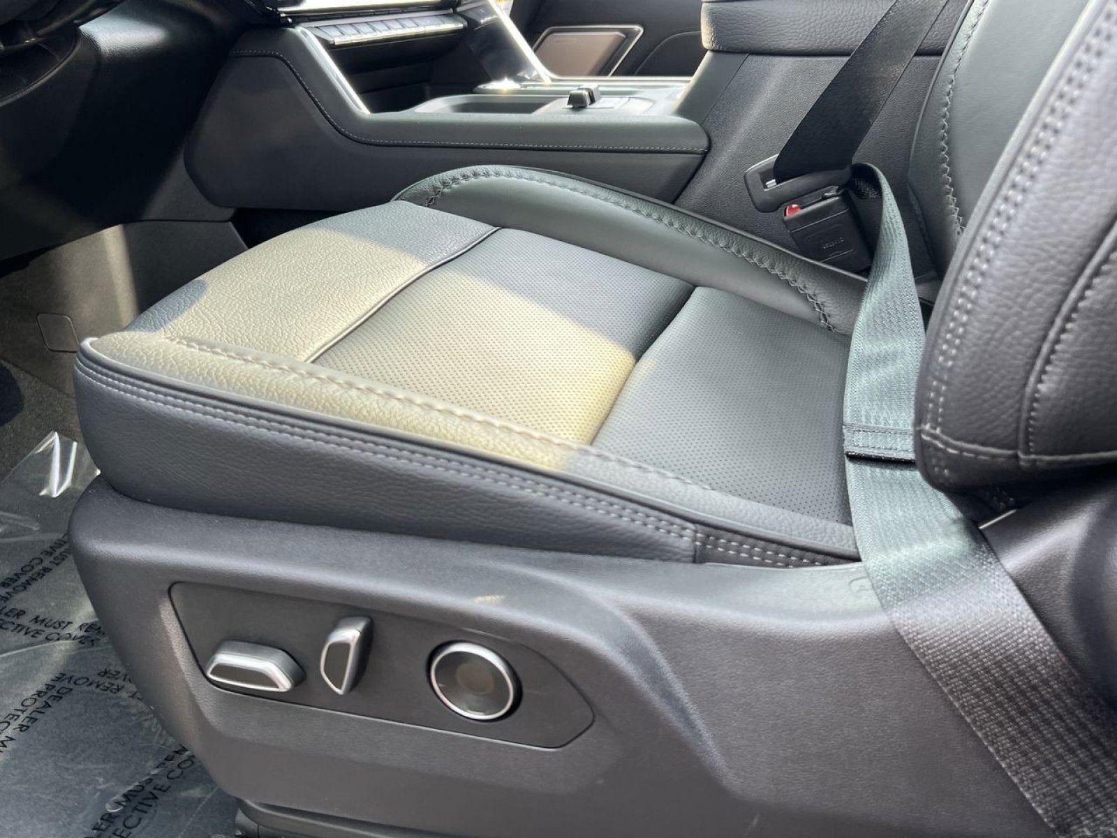 2025 GMC Sierra 3500 HD Denali