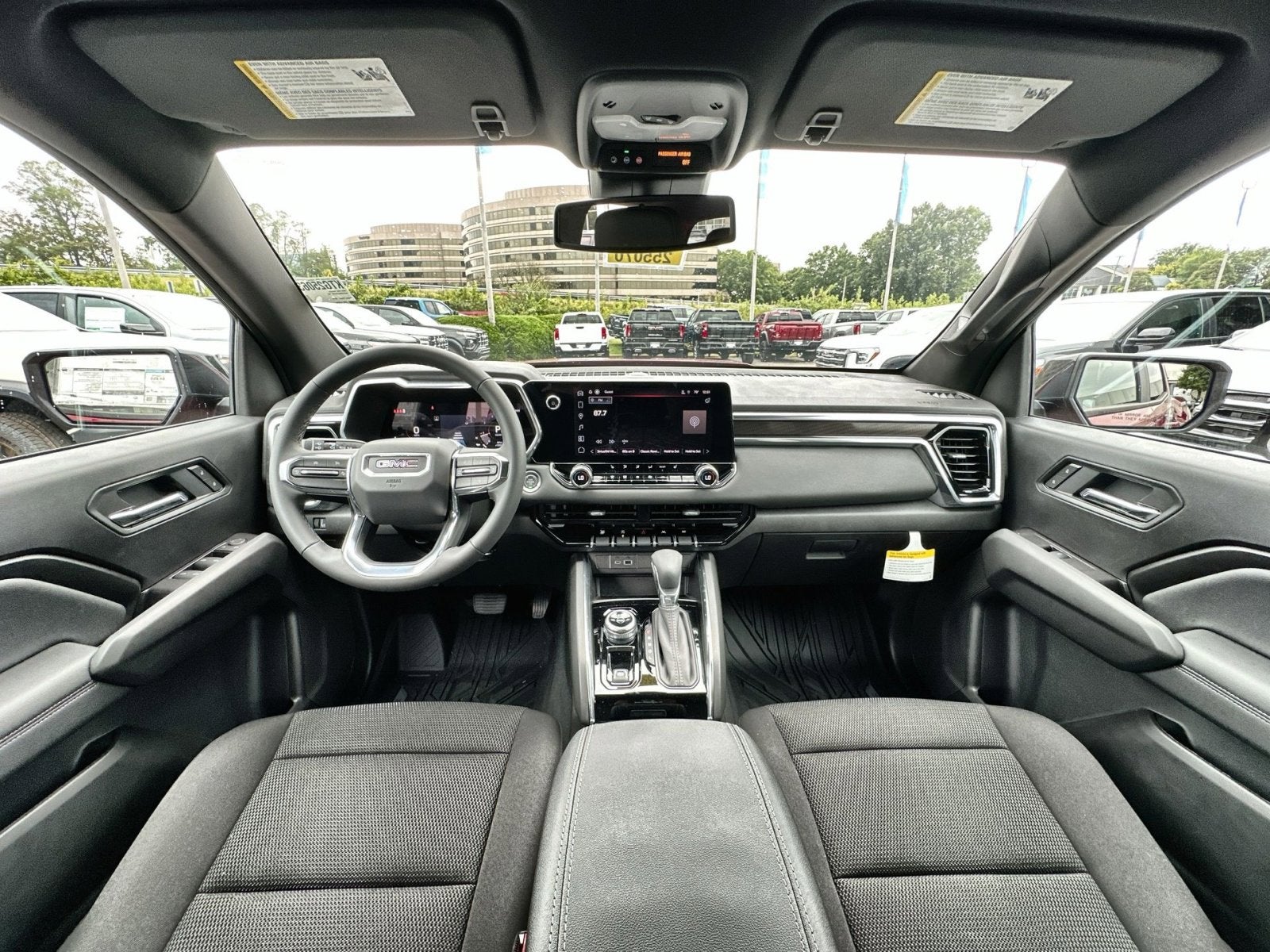 2025 GMC Canyon Elevation