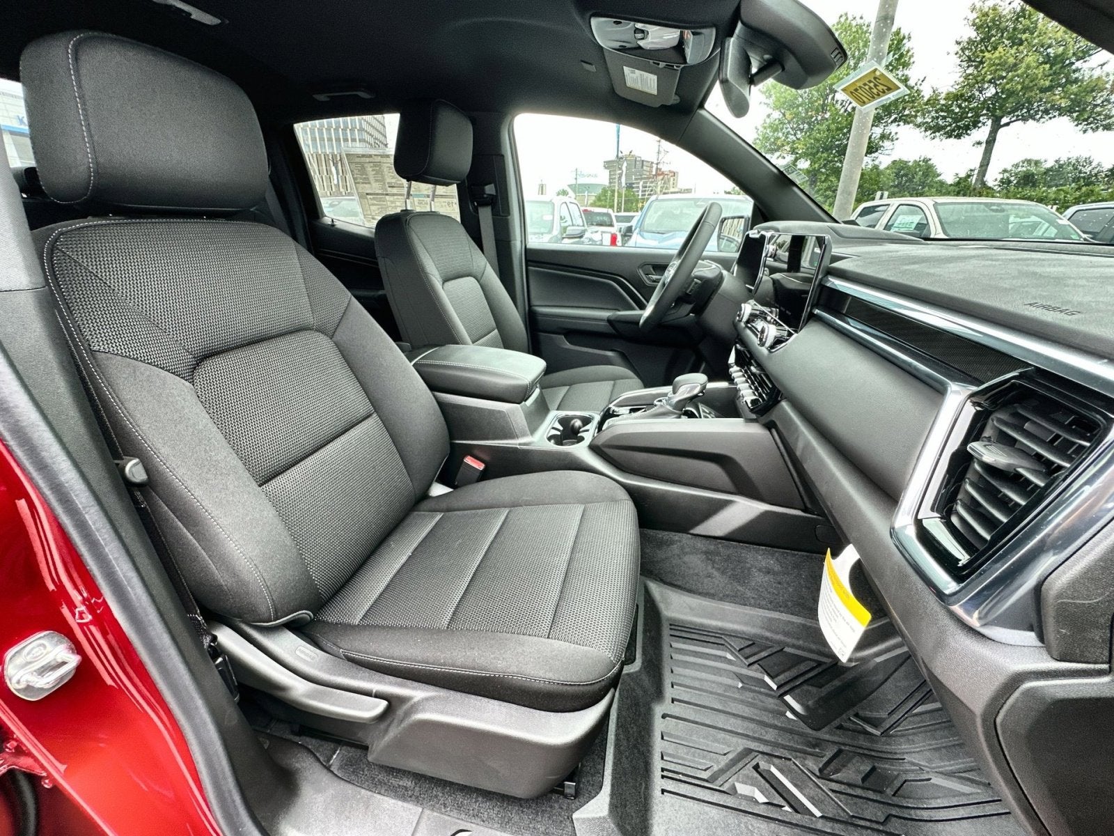 2025 GMC Canyon Elevation