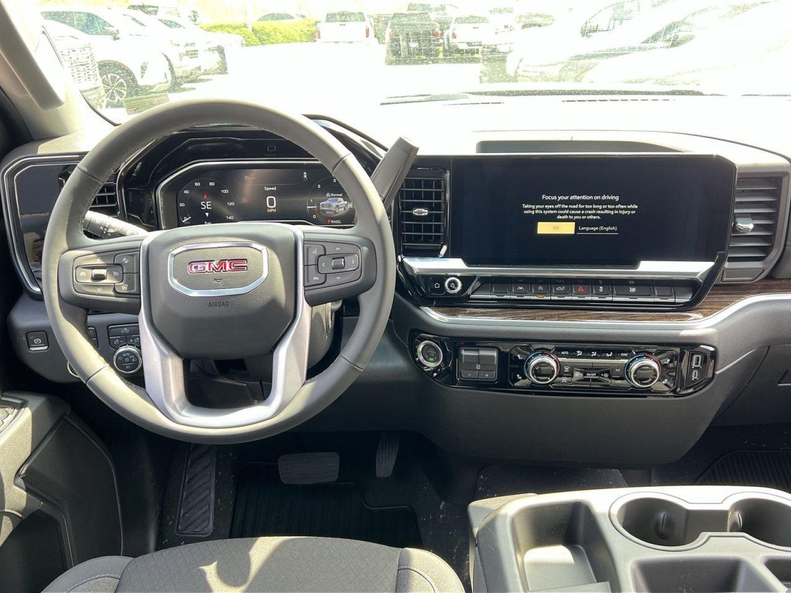 2025 GMC Sierra 1500 Elevation