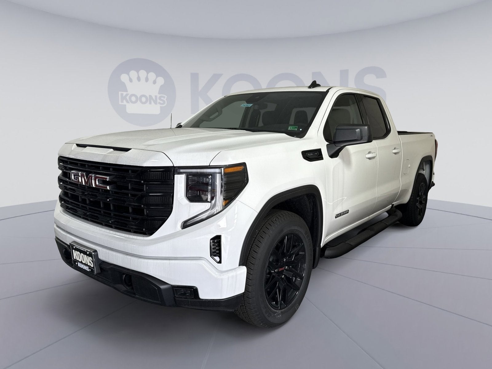 2025 GMC Sierra 1500 Elevation