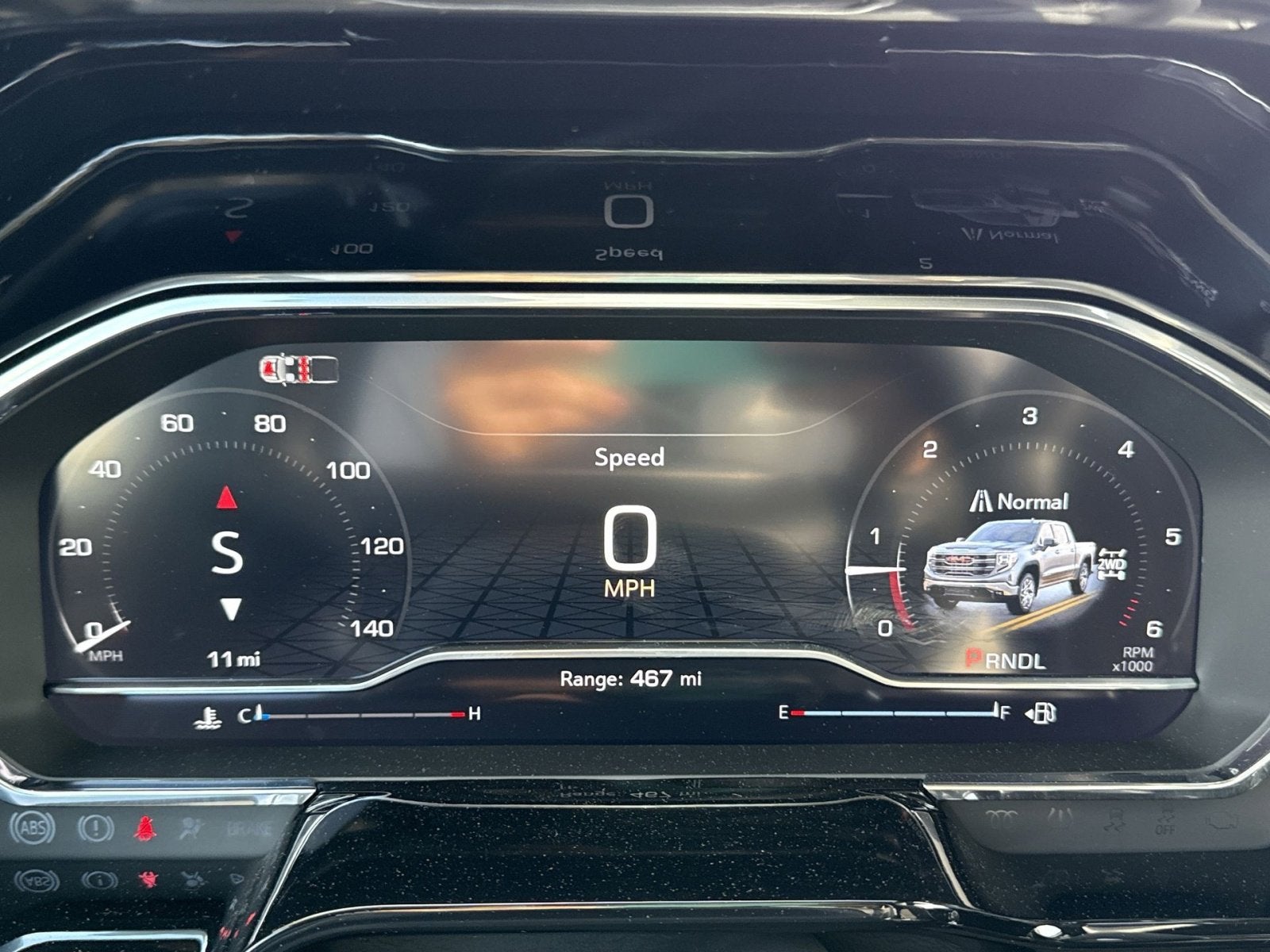 2025 GMC Sierra 1500 Elevation