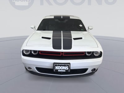 2019 Dodge Challenger SXT
