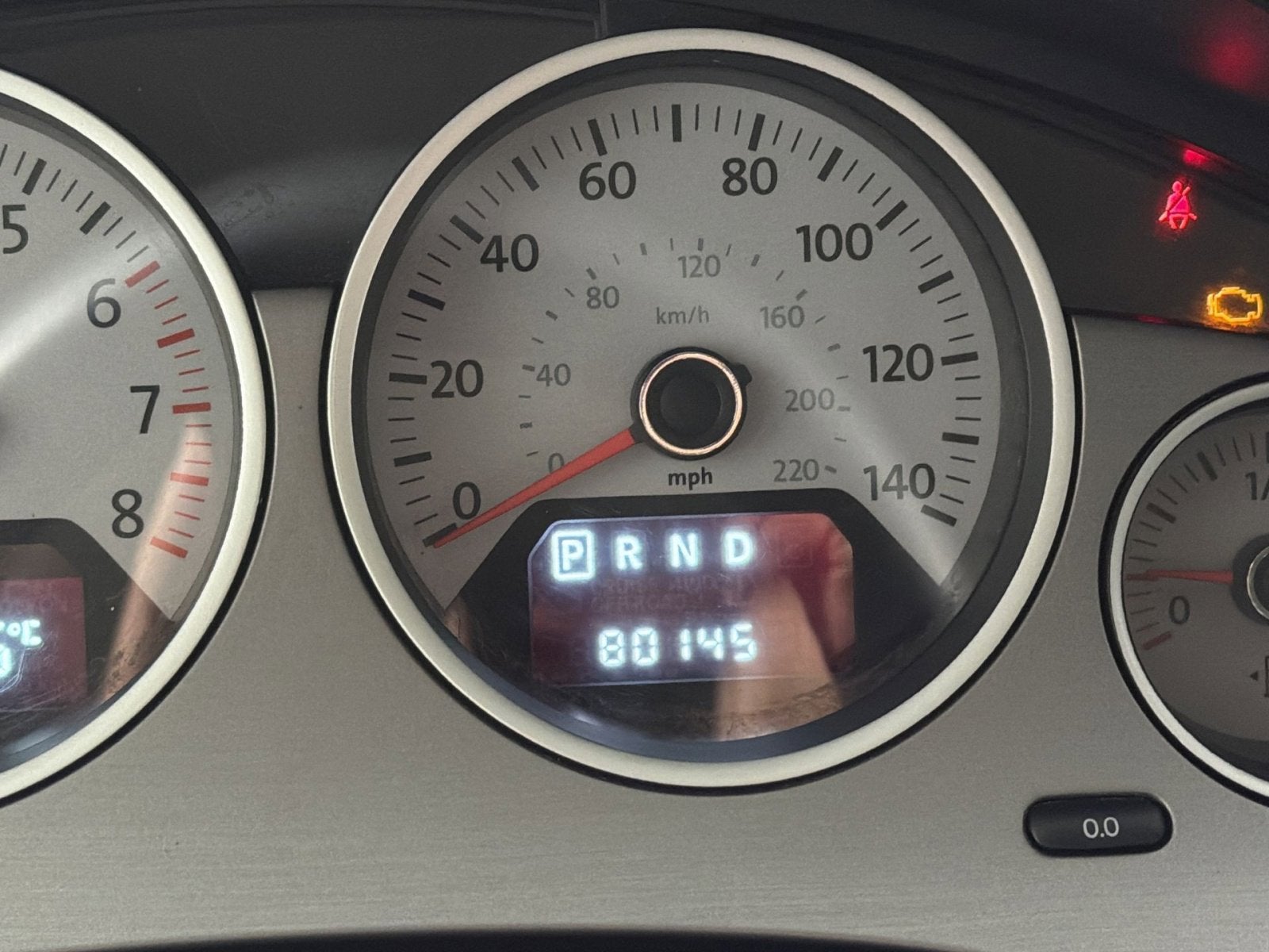 2011 Volkswagen Routan SE