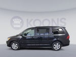 2011 Volkswagen Routan SE