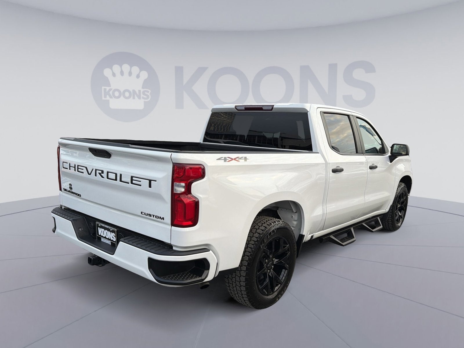 2022 Chevrolet Silverado 1500 LTD Custom