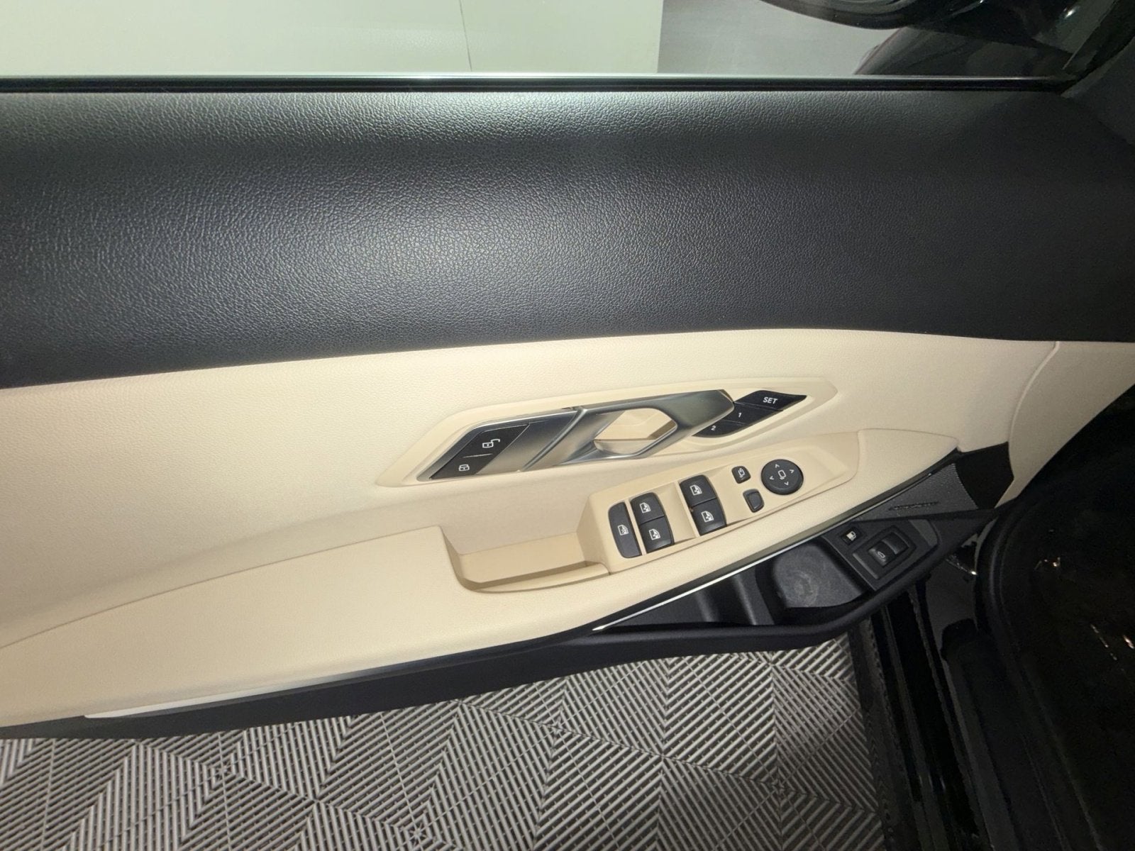 2021 BMW 3 Series 330e