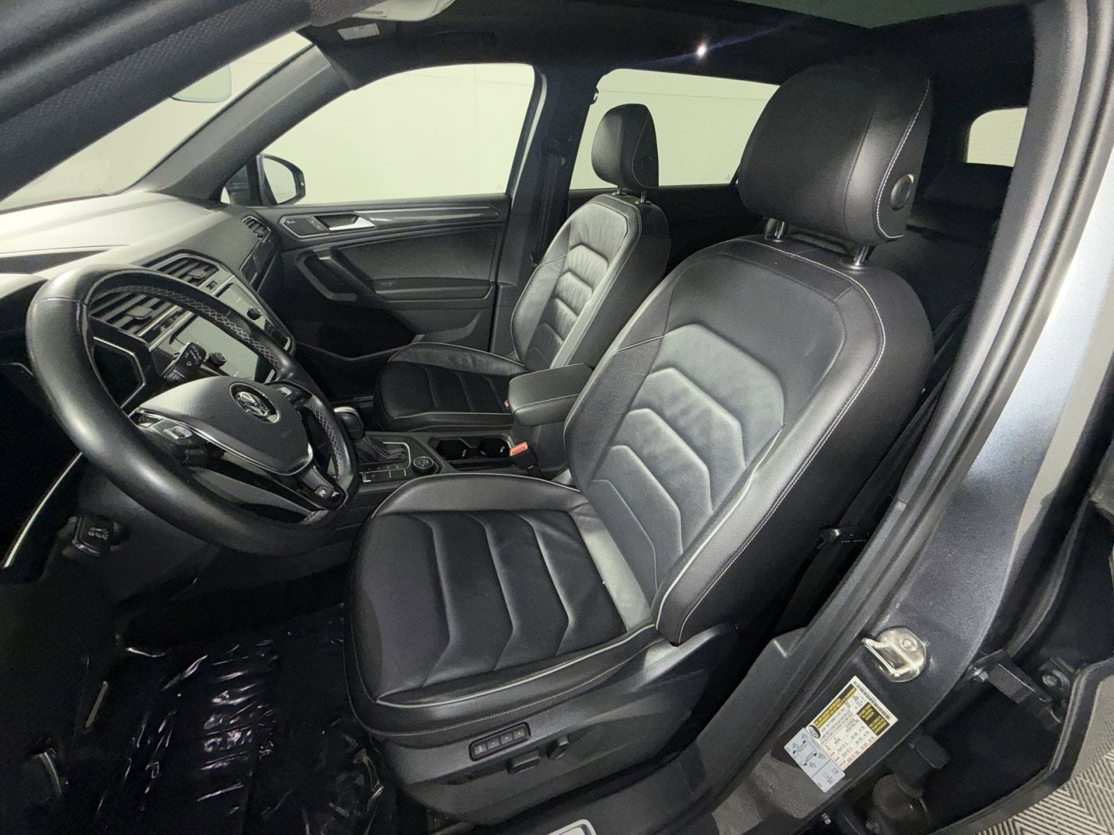 2021 Volkswagen Tiguan SEL Premium R-Line