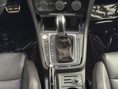 2019 Volkswagen Golf GTI S