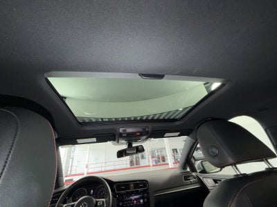 2019 Volkswagen Golf GTI S