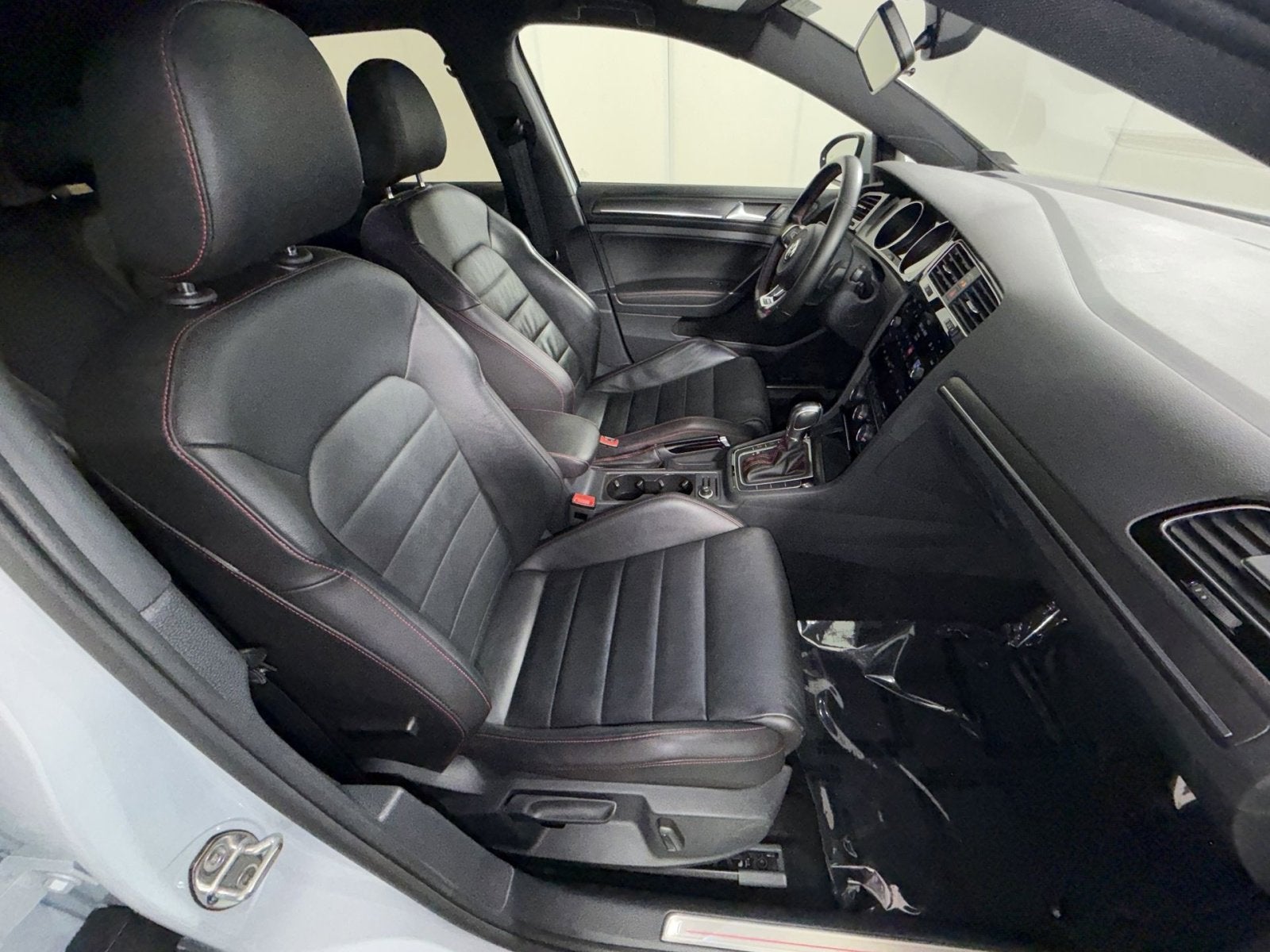 2019 Volkswagen Golf GTI S