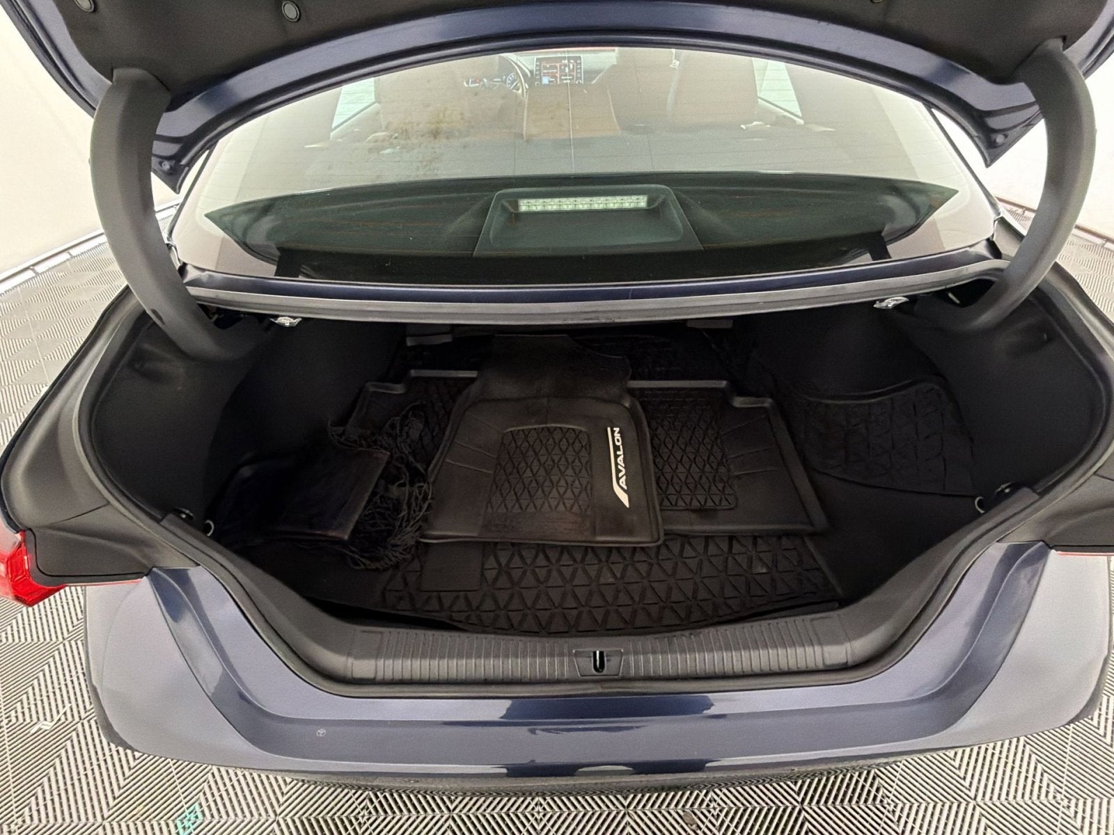 2019 Toyota Avalon Hybrid Limited