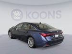 2019 Toyota Avalon Hybrid Limited