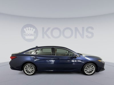 2019 Toyota Avalon Hybrid Limited
