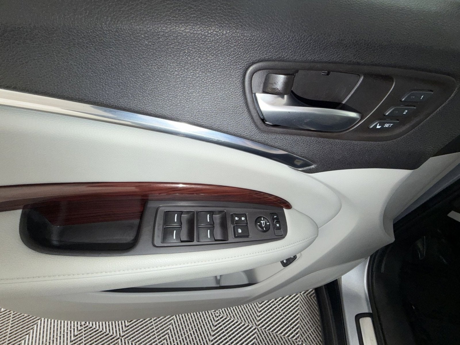 2016 Acura MDX w/Tech