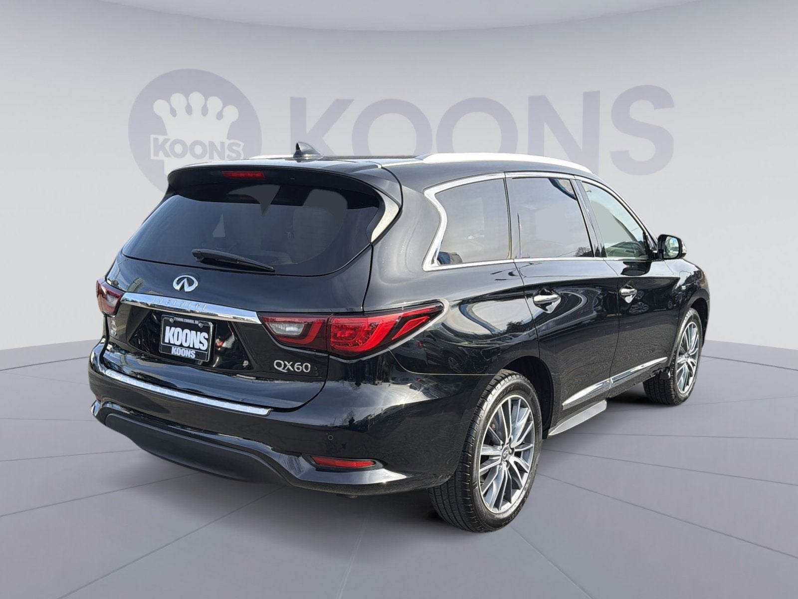 2019 INFINITI QX60 LUXE