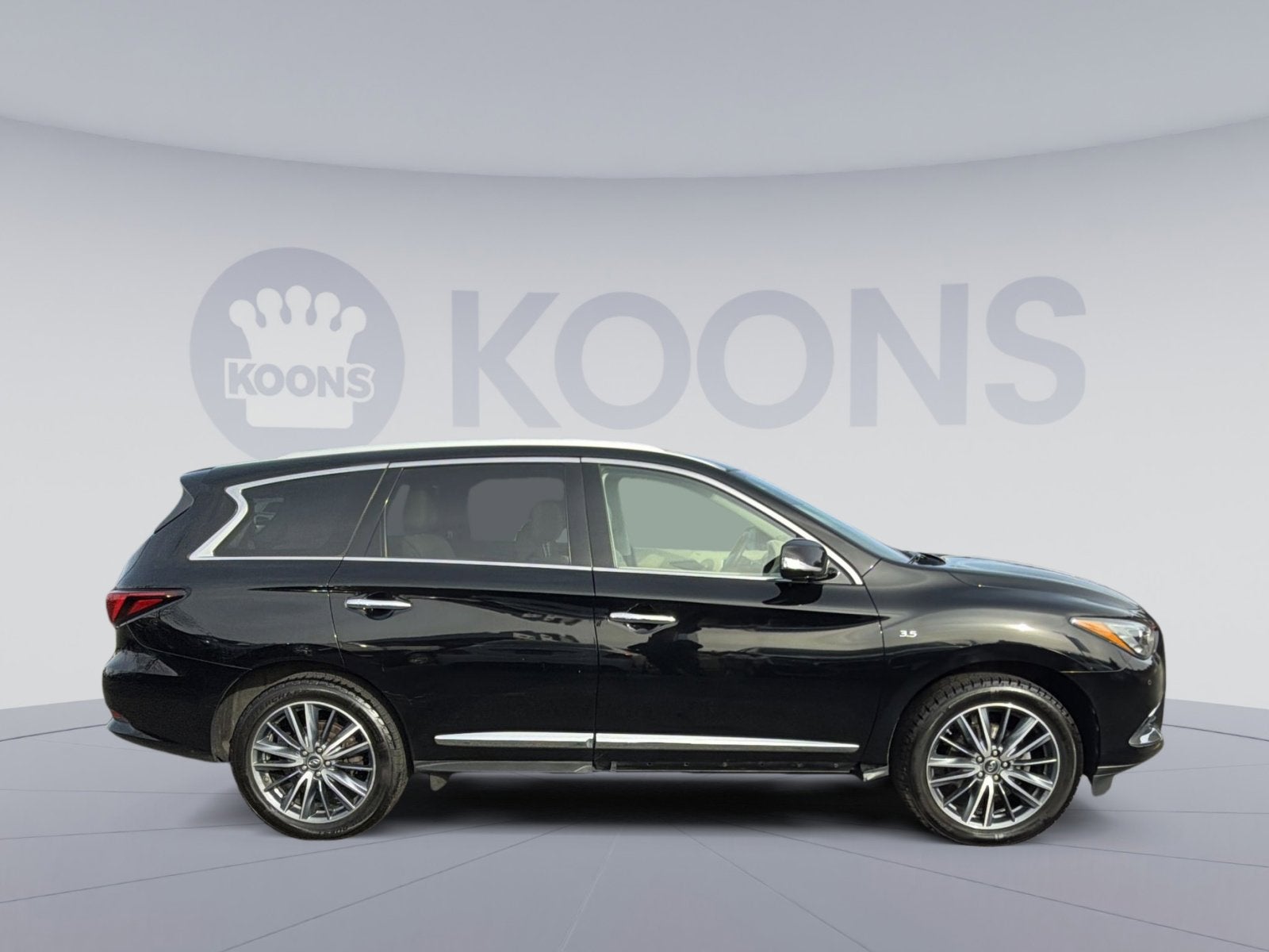 2019 INFINITI QX60 LUXE