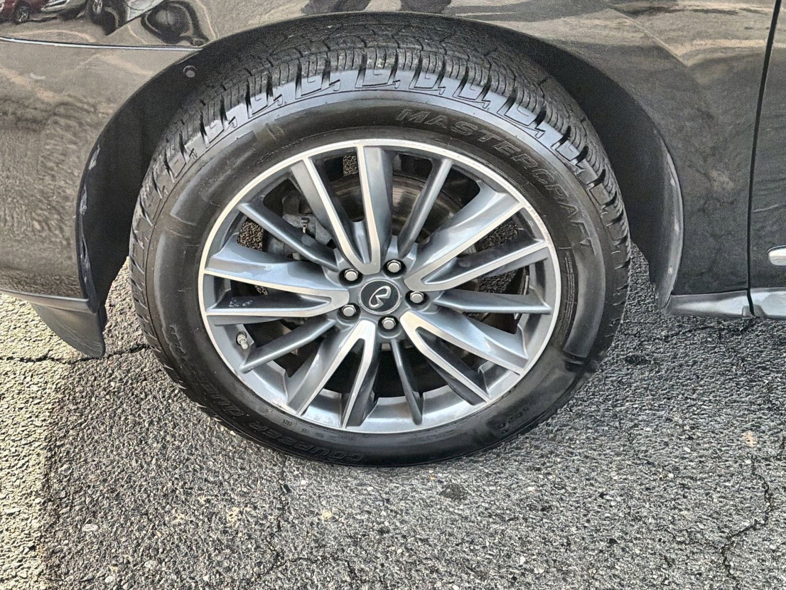 2019 INFINITI QX60 LUXE