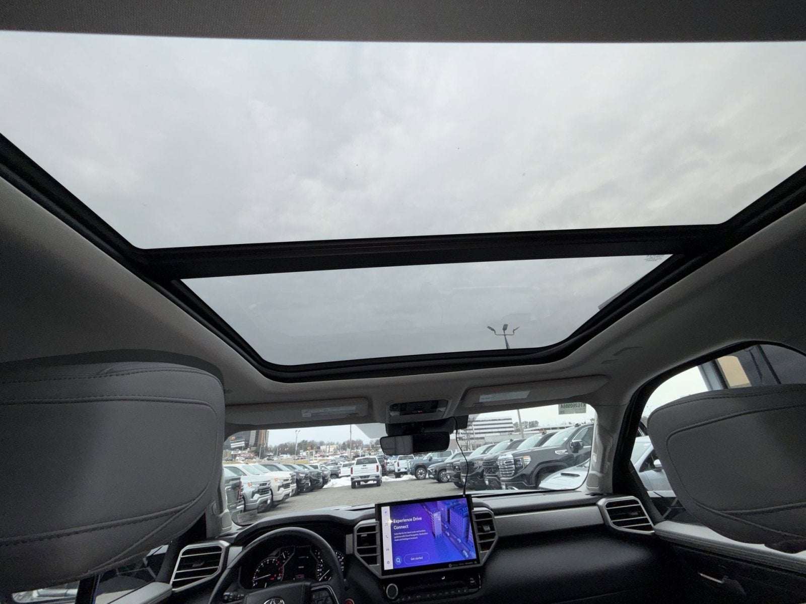 2022 Toyota Tundra 4WD Limited