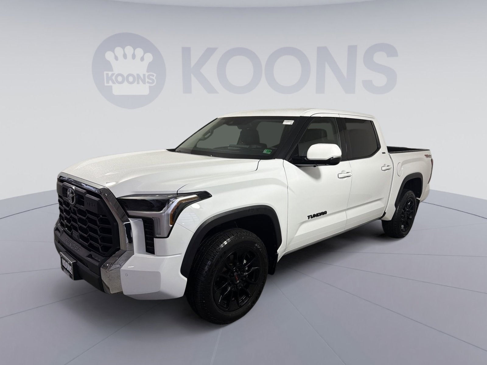 2023 Toyota Tundra 4WD SR5