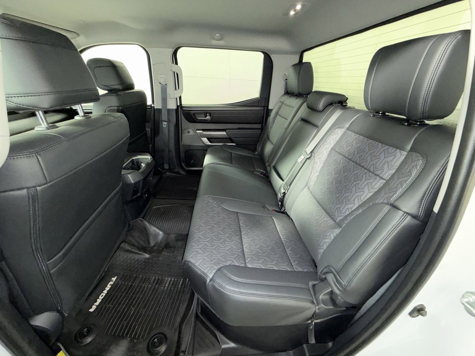 2023 Toyota Tundra 4WD SR5