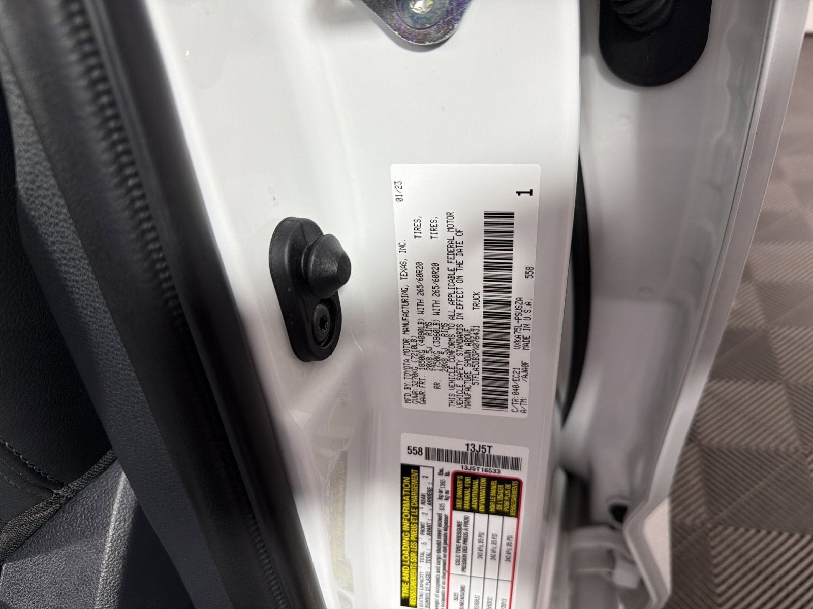 2023 Toyota Tundra 4WD SR5