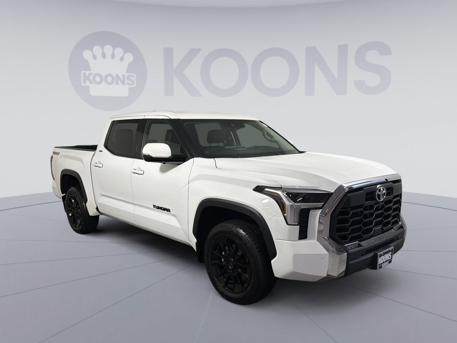 2023 Toyota Tundra 4WD SR5