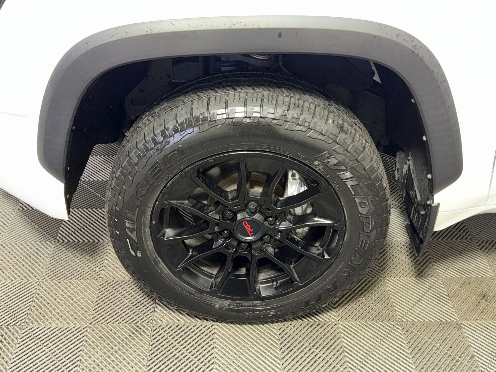 2023 Toyota Tundra 4WD SR5