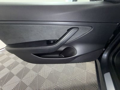 2019 Tesla Model 3 Mid Range