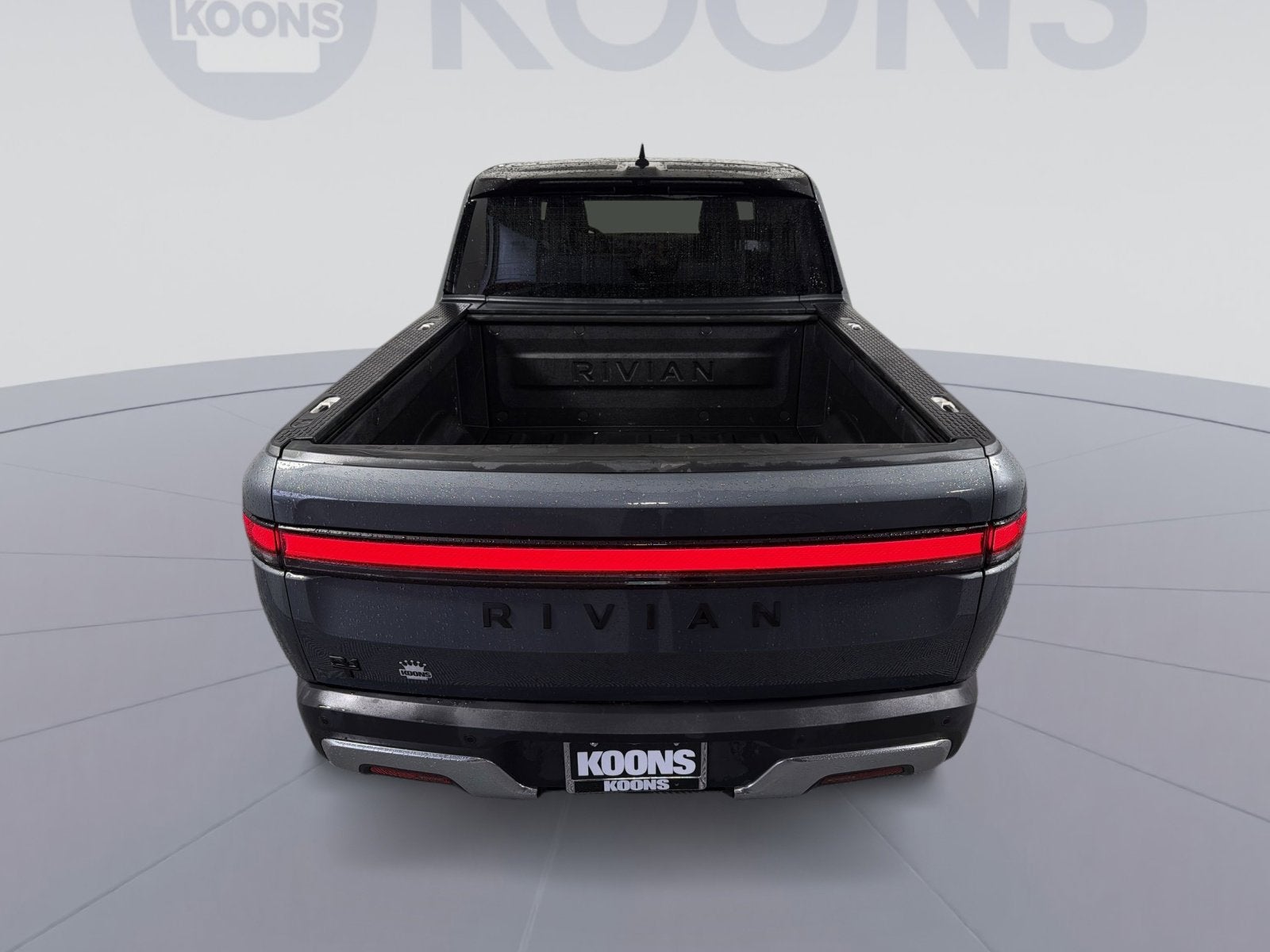 2022 RIVIAN R1T Adventure Package