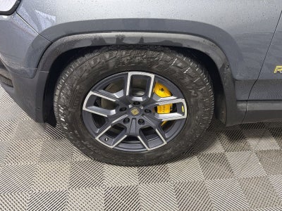 2022 RIVIAN R1T Adventure Package