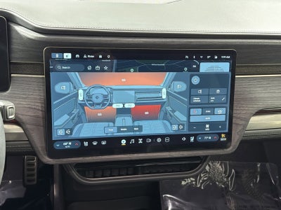 2024 RIVIAN R1S Adventure