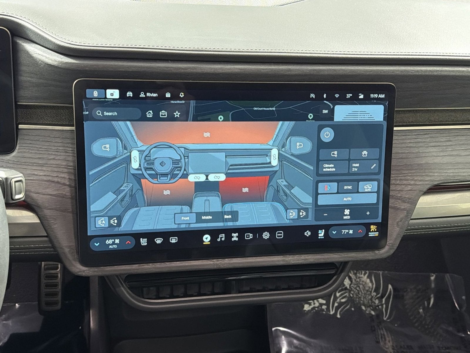 2024 RIVIAN R1S Adventure