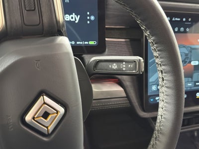 2024 RIVIAN R1S Adventure