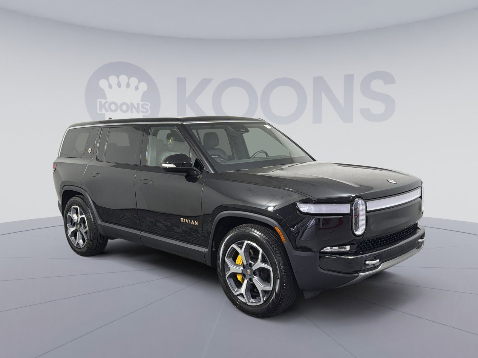 2024 RIVIAN R1S Adventure