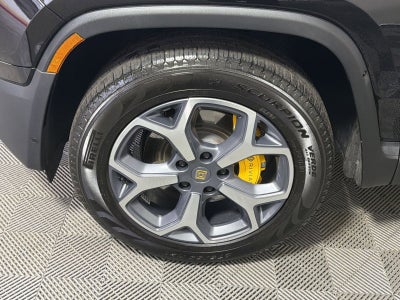 2024 RIVIAN R1S Adventure