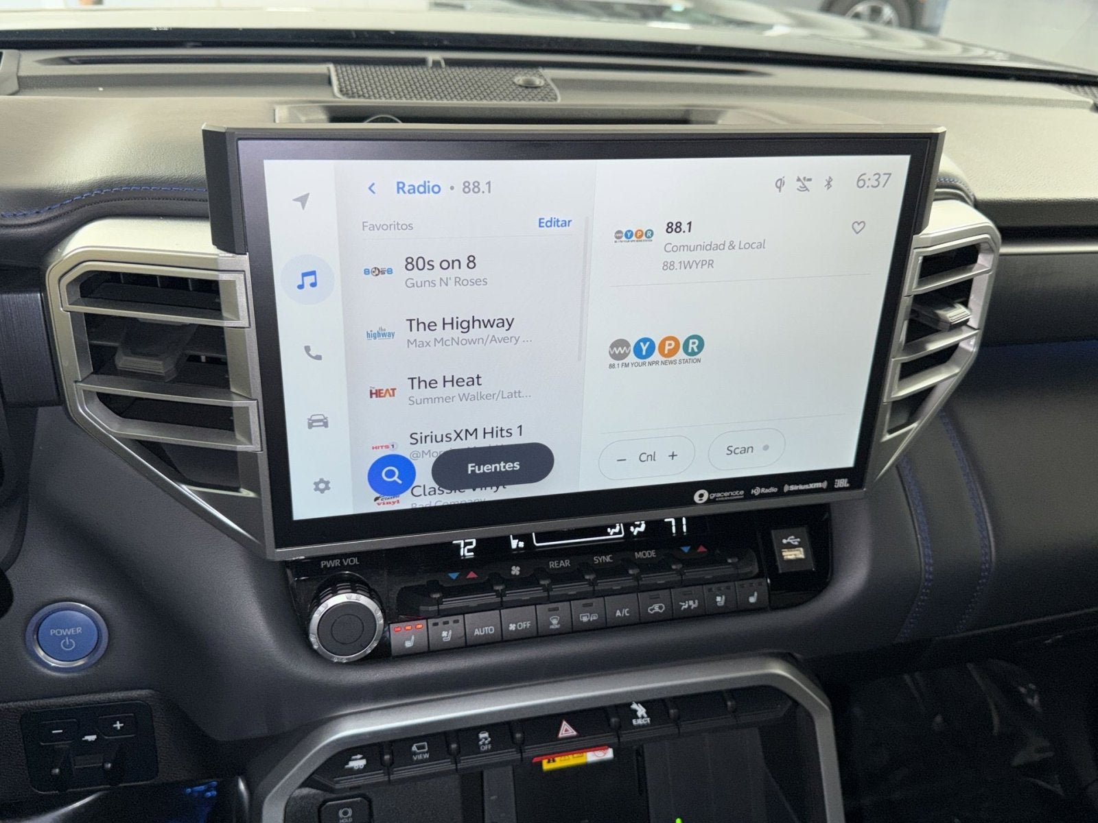 2024 Toyota Sequoia SR5