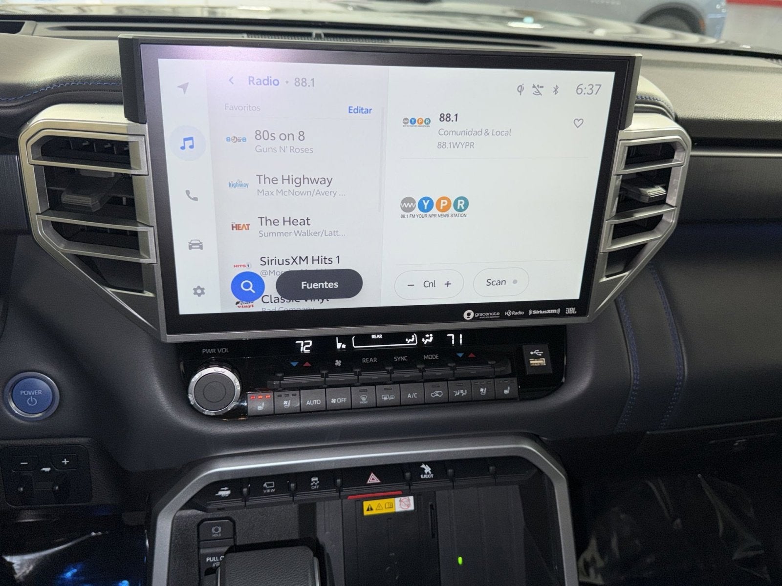 2024 Toyota Sequoia SR5