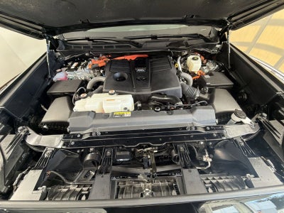 2024 Toyota Sequoia SR5