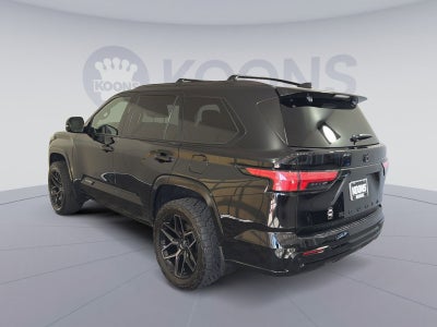 2024 Toyota Sequoia SR5