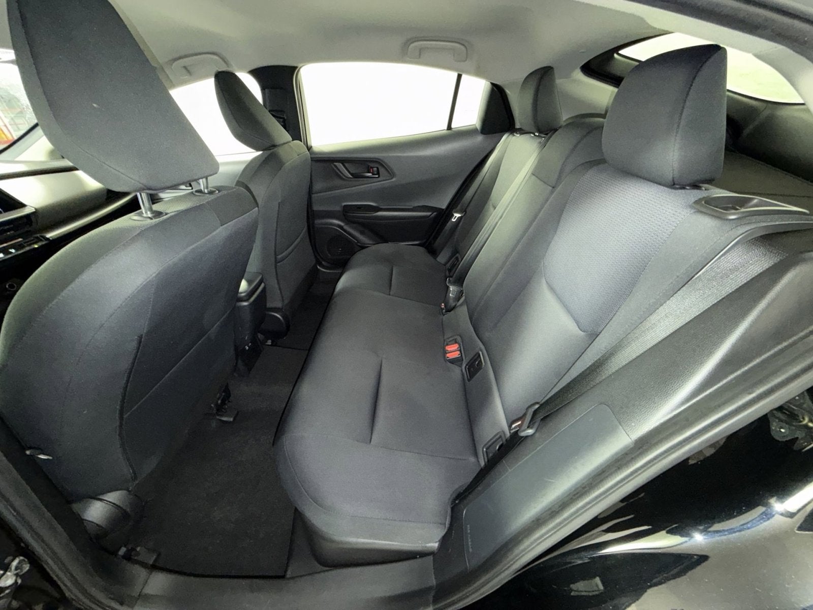 2023 Toyota Prius LE